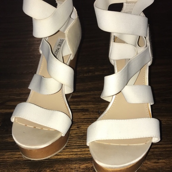 white stretchy strappy wedges - Picture 3 of 5